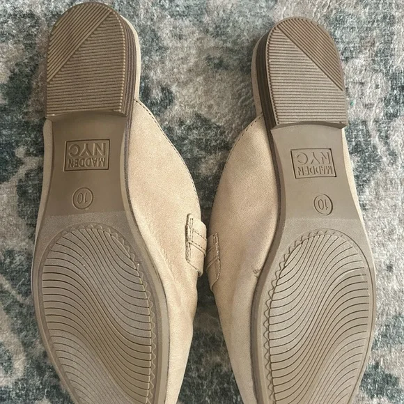 Size 10 slip-on mules - Picture 4 of 4
